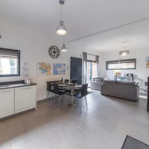 Holavre- Maison Pour 5p Avec Piscine Commune Hébergement de vacances